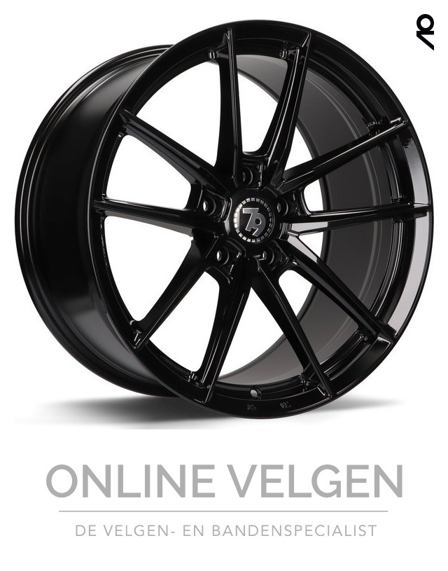 GLOSS BLACK
