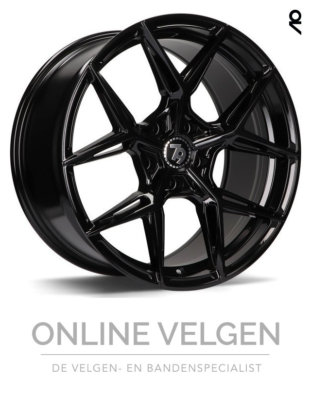 GLOSS BLACK